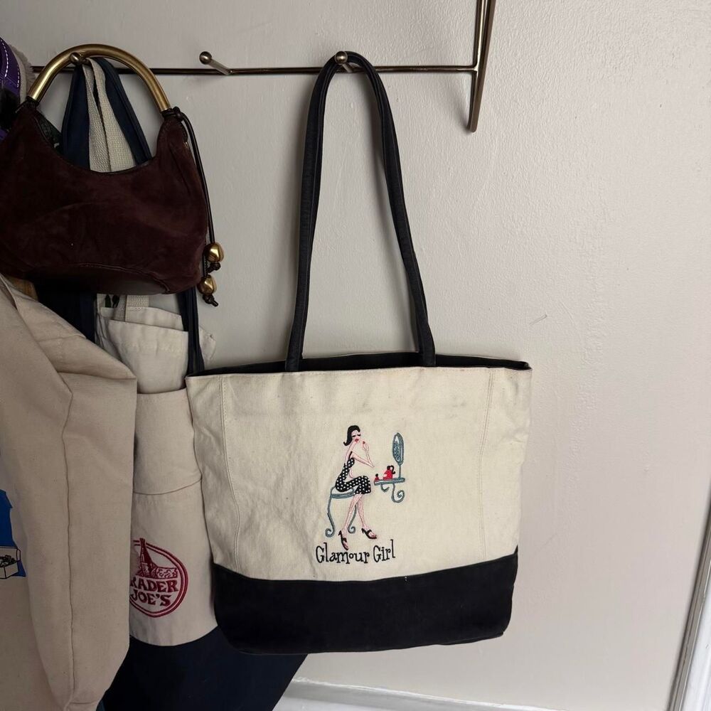 ‘Glamour Girl’ embroidered tote bag